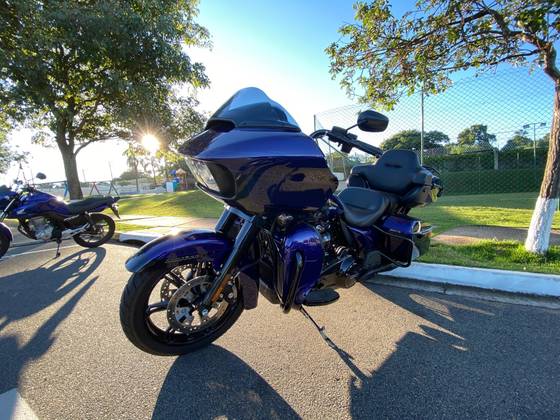 HARLEY-DAVIDSON ROAD GLIDE LIMITED 